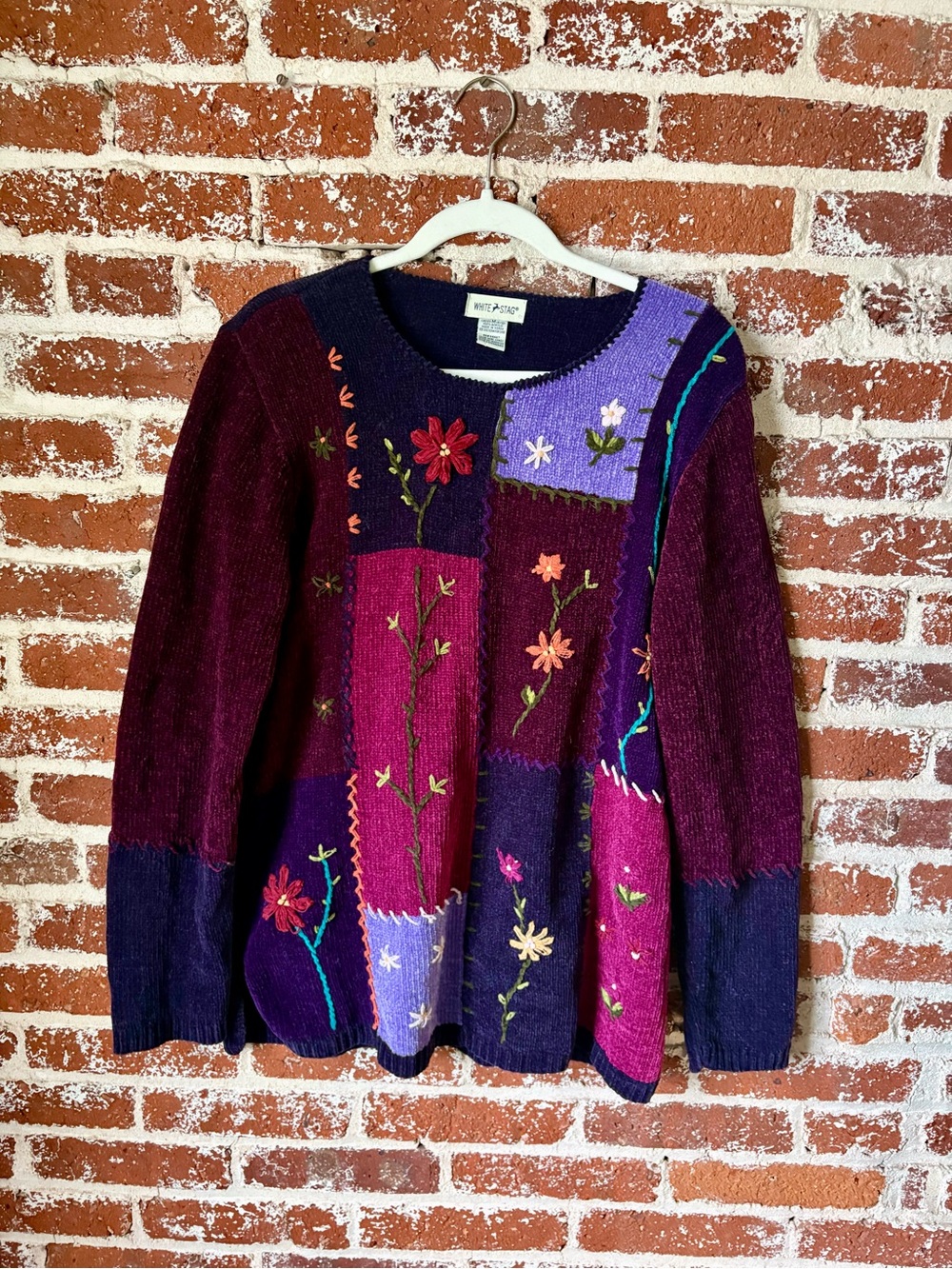 Vintage 90s White Stag Embroidered Purple Sweater